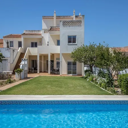 Brites Nº2 Apartamento *