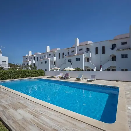 Brites Nº2 Apartment *